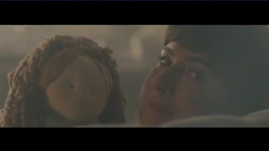 Fernanda Paes Leme estrela campanha para ONG Orientavida